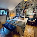 Domaine De La Source 3*
