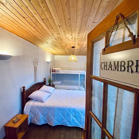 Domaine De La Source Couette-café 3*