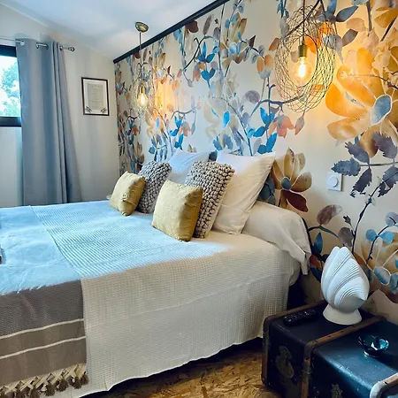 Domaine De La Source 3*