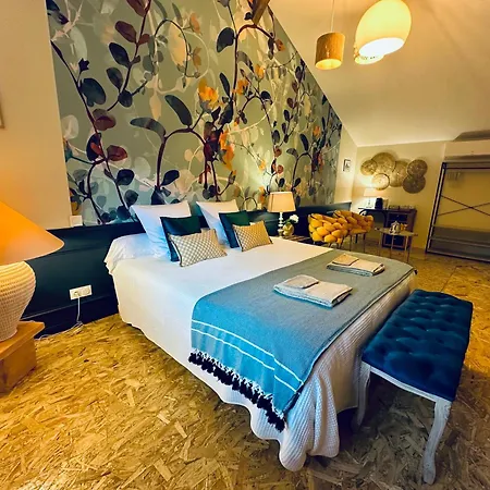 Domaine De La Source Couette-café